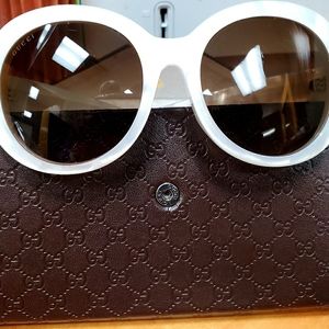 Authentic,  Gucci Sunglasses - Oversized